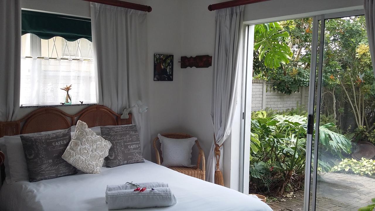 Forword'S River Lodge East London Bagian luar foto