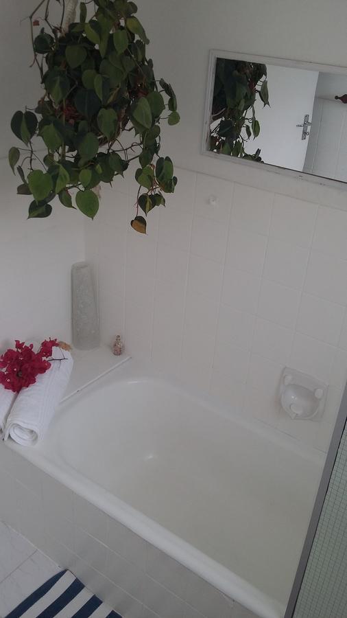 Forword'S River Lodge East London Bagian luar foto