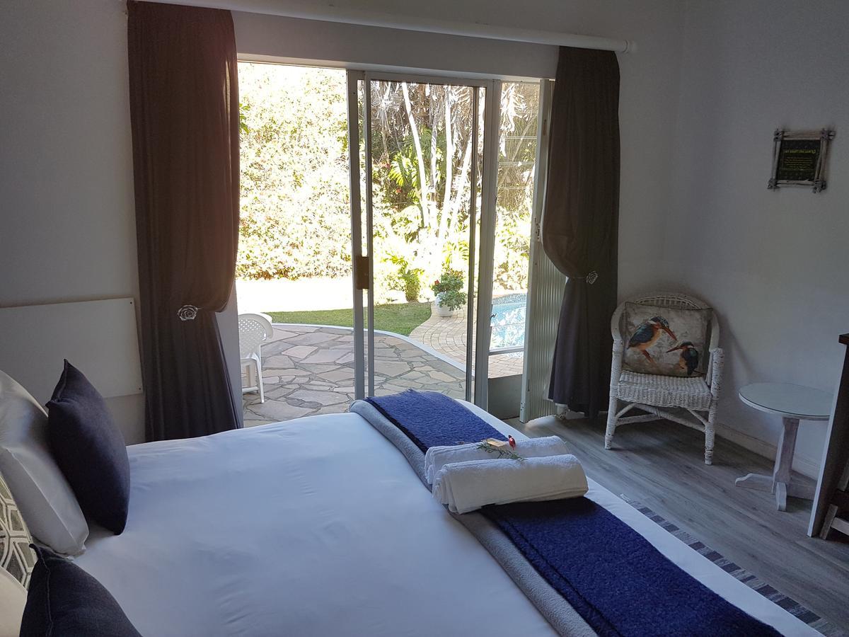 Forword'S River Lodge East London Bagian luar foto