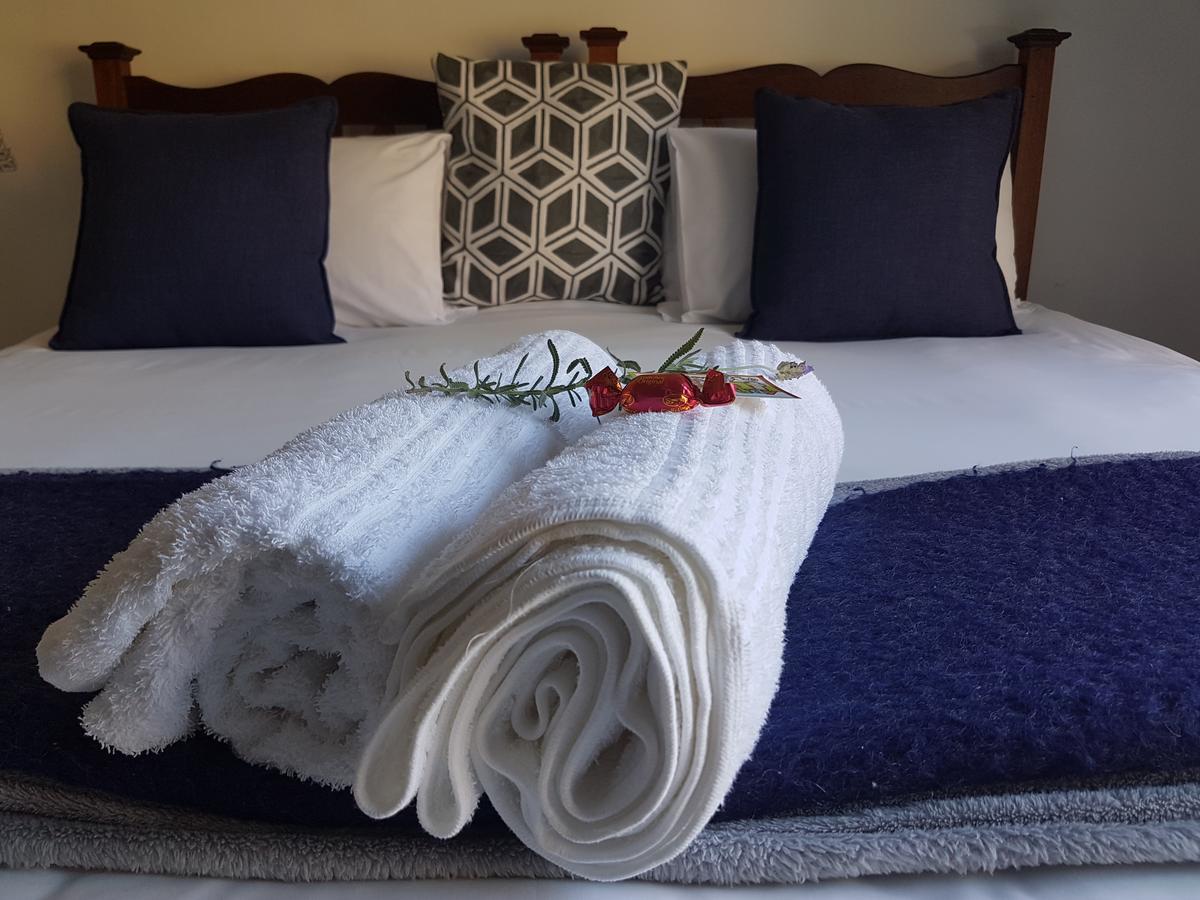 Forword'S River Lodge East London Bagian luar foto